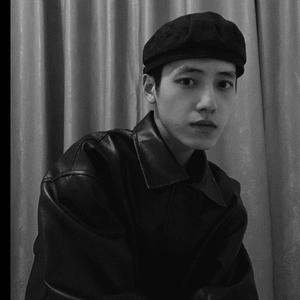 大雞巴麻麻亂倫
