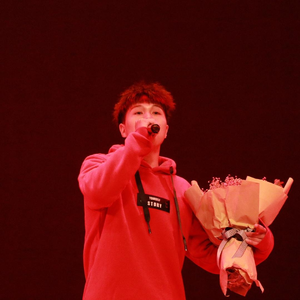 狂野欧美性猛交XXⅩ李丽珍
